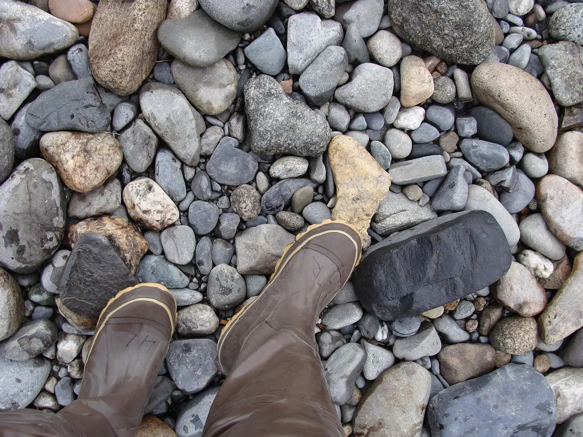Common Mistakes When Shipping Boots (and How to Avoid Them)